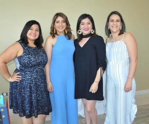Lilian Escoto, Karen Rodríguez, Arhy Vargas y Cordelia Acosta