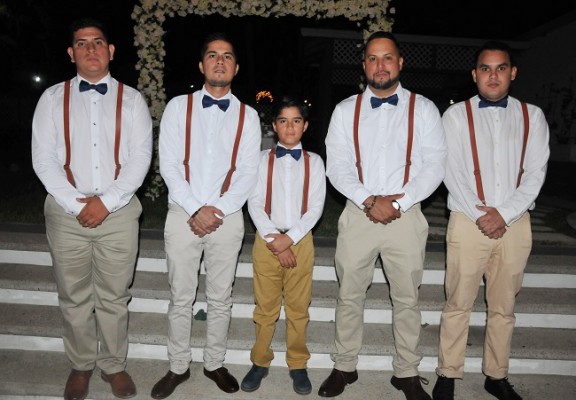 Los caballeros del cortejo de la boda Maldonado-Pineda