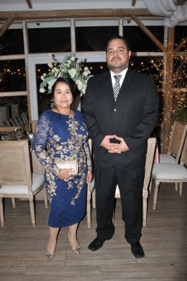 Los padrinos de boda, Brenda Palma y Ludovico Pazzetti