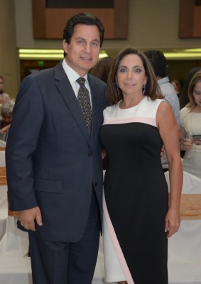 Mario y Sandra Canahuati.