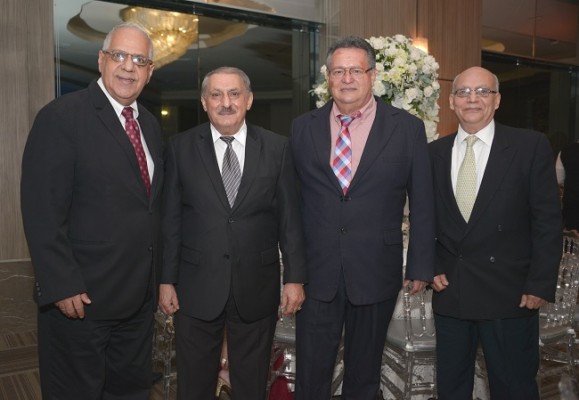 Chucry Kawas, Jorge Segebre, Víctor Hugo Mayes y Jorge Hawit Abud.