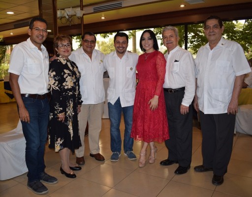 Reunion de confraternidad difrutaron los socios del Club Rotario San Pedro Sula.