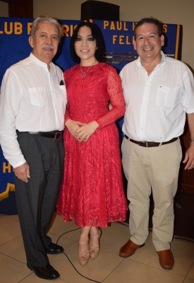 Óscar Rodríguez, María Luisa Fernández y Óscar Bográn.