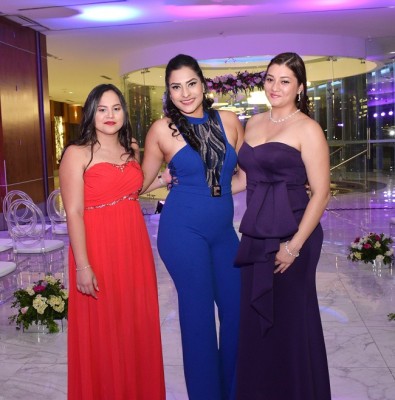 Krizia Ortega, Jennifer Maldonado y Dalila Araujo