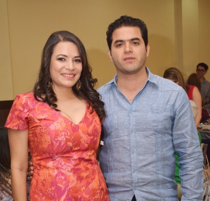 Pamela y Roberto Larios