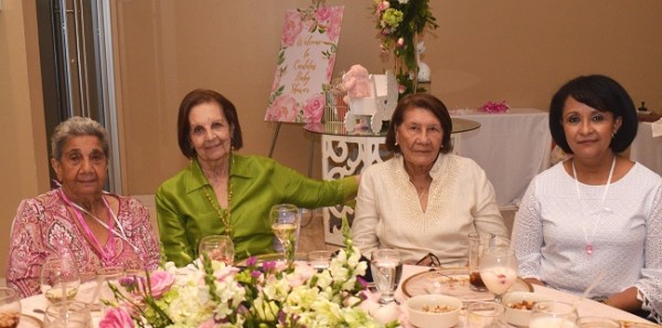 Patricia Duran, Geraldina Quezada, Odeth Mahomar y Juliet Mahomar.