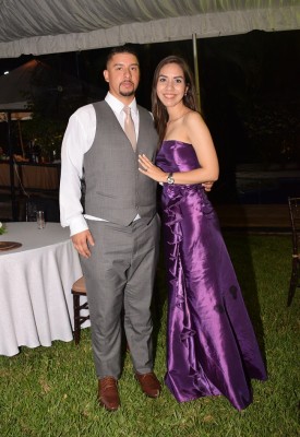 Alexander Aguilar y Ruth Aguilar