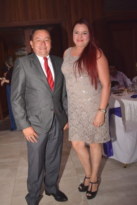 Fredy Reyes y Lucy Lemus