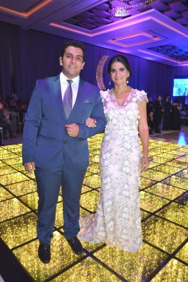 Juan Anton Faraj y Sandra de Faraj.