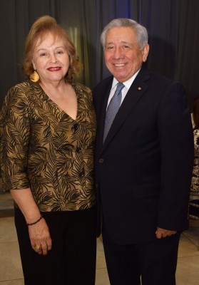 Mariela y Juan Ferrera.
