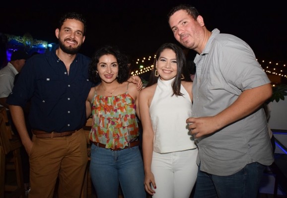 Luis Girón, Laura Guevara, Carmen Leiva y Eduardo Castillo.