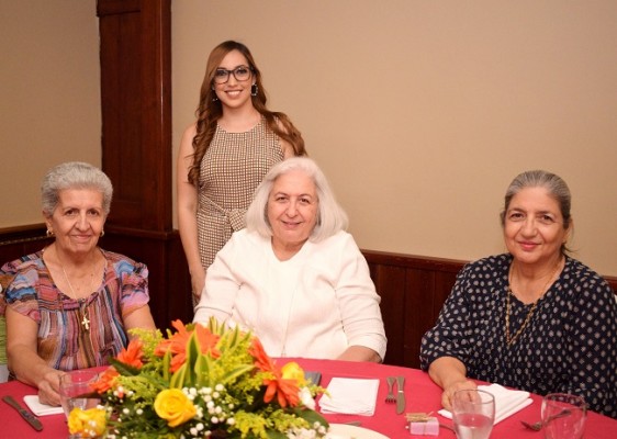 Mónica Murillo, Ferial Canahuati, Naval Burbara y Julieta Canahuati