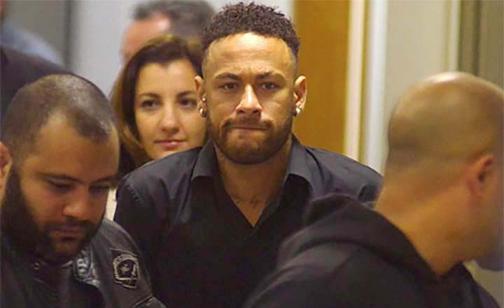 Neymar podría ser investigado por violencia doméstica en lugar de violación