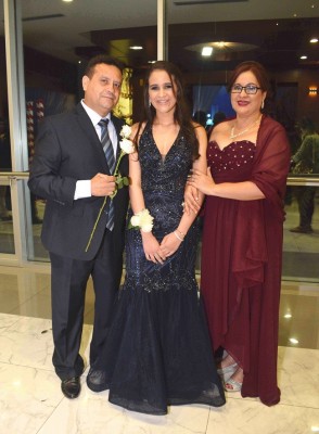 Oscar Meraz, Andrea Meraz y Norma Mendez