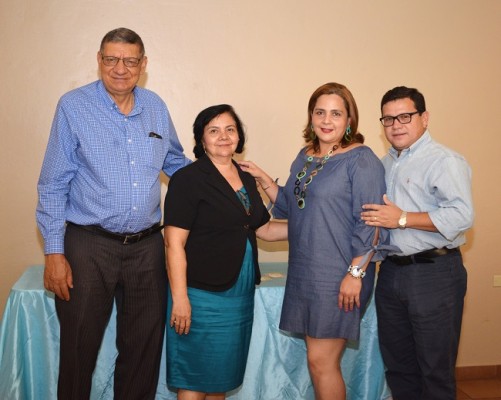 Rafael Ramírez, Araceli Rosa, Ángela Lagos y Roberto Barahona