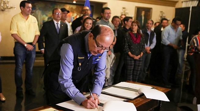 Comisionado de DDHH alaba apertura al diálogo entre Gobierno y gremios de salud y educación