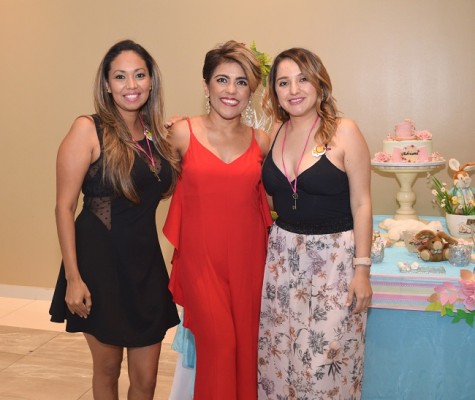 Sarina Torres, Pamela Díaz e Ivana Chavarría