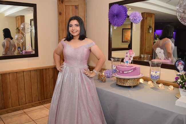 Los inolvidables 15 de Sherly Alexandra