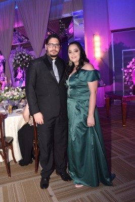 Yusef Antunes y Gabriela Antunes