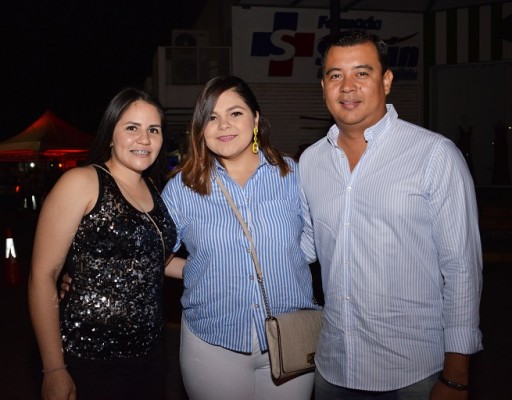 María Recarte, Yilyith y Frank Pereira.