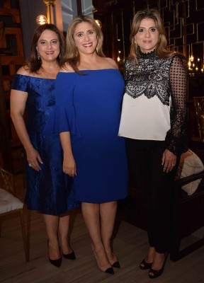 Carol Zummar, Lorena Kattán y Vivian Kattán.