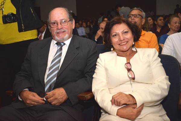Antonio Vinciguerra junto a su esposa Marta Soto de Vinciguerra.