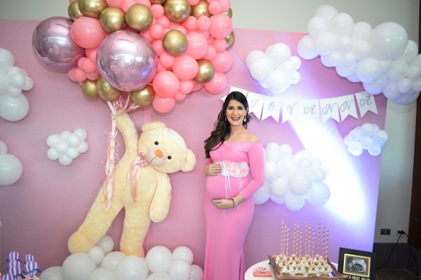 Carol Geovana Trochez de Galo en su hermoso baby shower