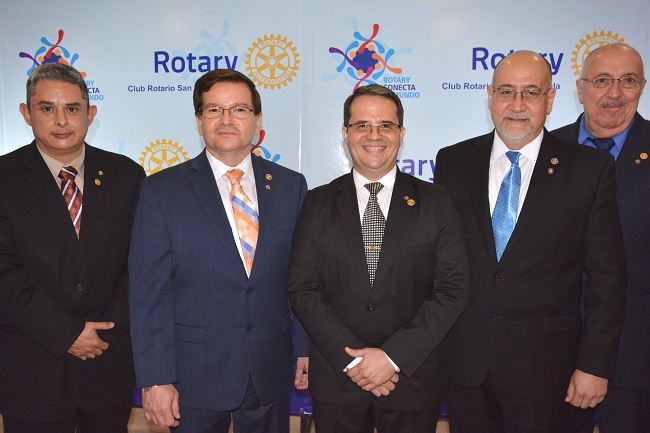 Club Rotario SPS juramenta a Jorge Edgardo Sikaffy como nuevo presidente