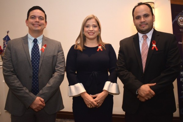 Ivan Aguilar, Melissa Villegas y Mario Ramos.