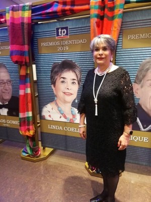 Linda Coello, galardonada con el premio Identidad 2019