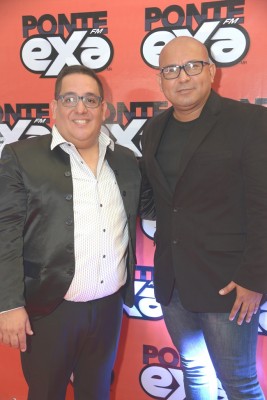 Luis Lemus, gerente administrativo y Edwin Coleman, director Exa FM.