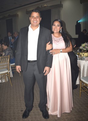 Moisés Zelaya y Graciela Acosta