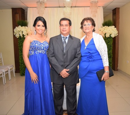 Wendy Castellanos, Jesús Azucena y Martha Avilés