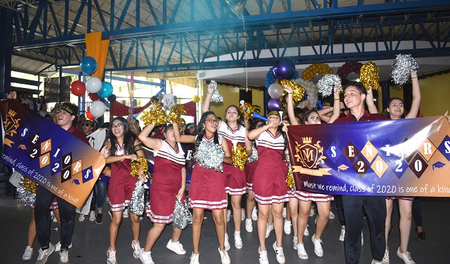 ¡Así fue la senior entrance “Cheerleaders” de la Kiddy Kat Morazzani!