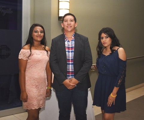 Alejandra Arita, Patricio Arita y Ana Valle