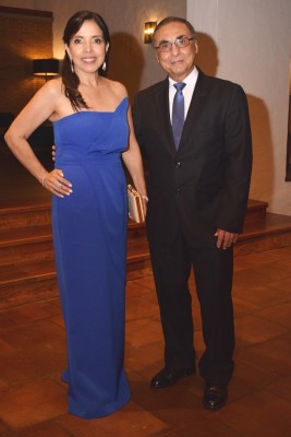 Carol y Enrique Samayoa.