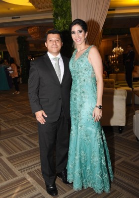 Carolina Canahuati y Holvan Ortiz