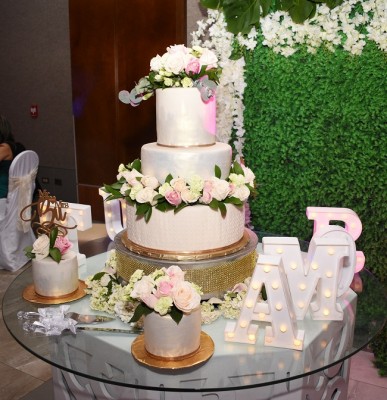 El pastel de bodas fue elaborado por Florencia Leiva