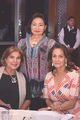 Gabriela Mejía, Cinthia Nasser y Lucy Ibrahim.