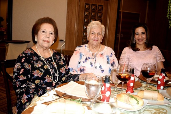 Graciela Yuja de Chahin, Ivonne Yuja y Marlene Restrepo