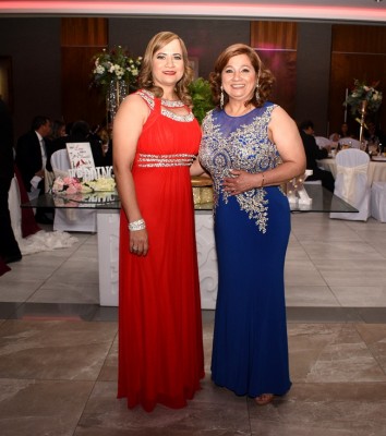 Isabel Escobar y Miriam Ramos