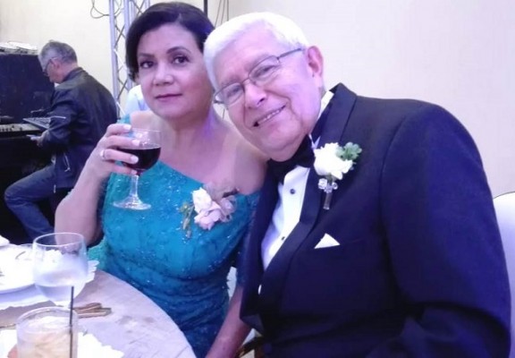 Lesbia Noriega y Arturo Paz