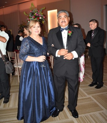 Los padres del novio, Marlen Moncada y Luis Obando