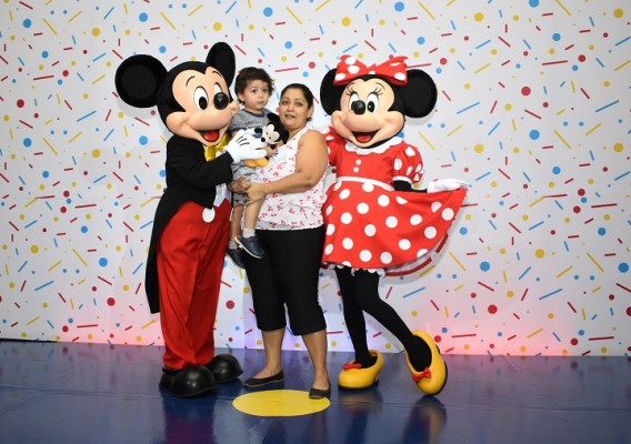 Mickey Mouse-multiplaza 1