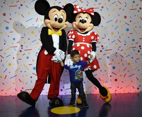 Mickey Mouse-multiplaza 13