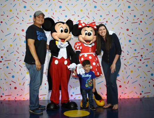 Mickey Mouse-multiplaza 15