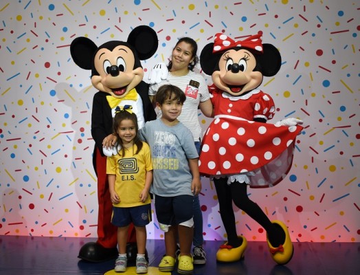 Mickey Mouse-multiplaza 18