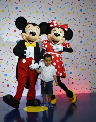Mickey Mouse-multiplaza 19