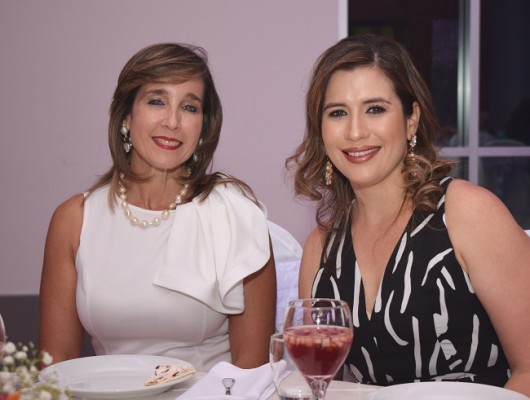 Susy Panting y Andrea Nácher.