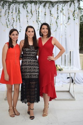 Valeria, Alejandra y Tatiana Mestayer.